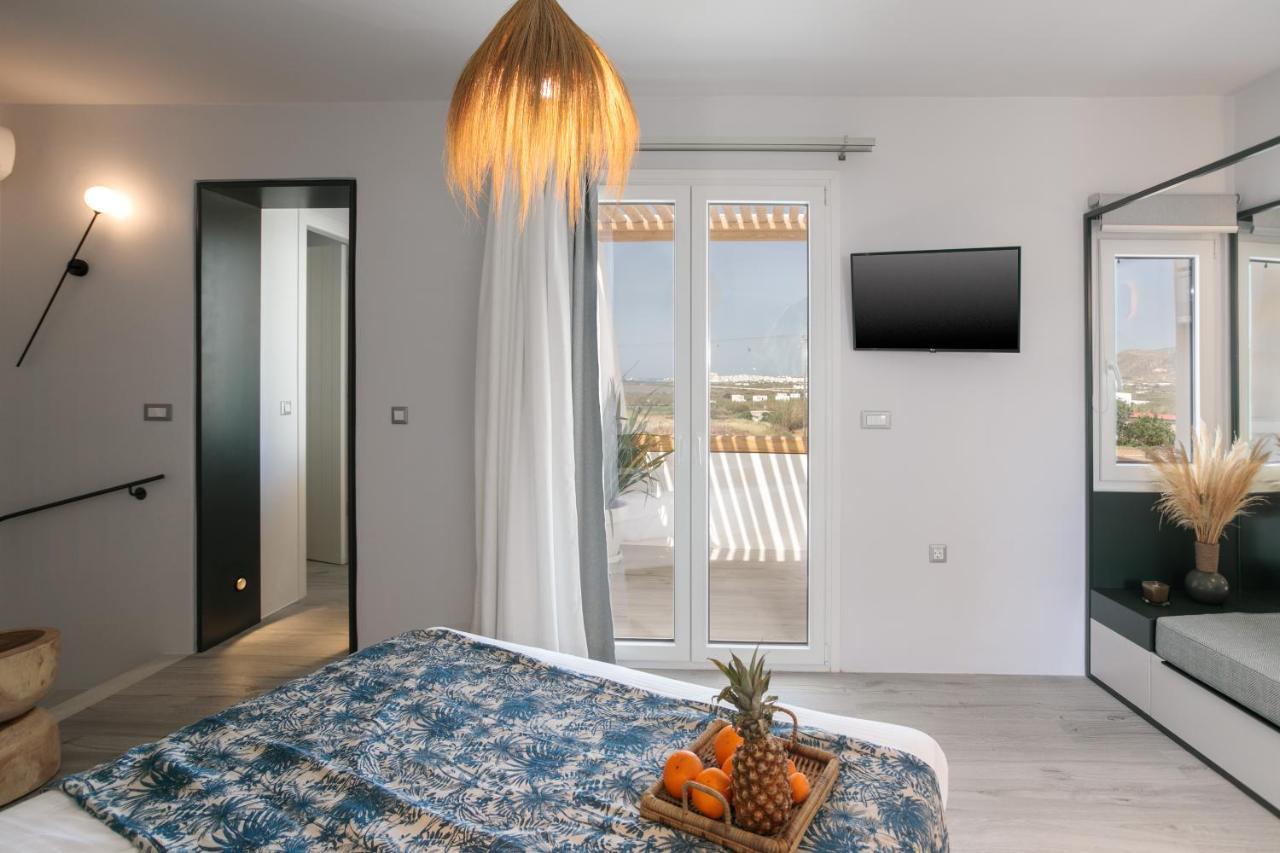 Sunday Luxury Suites Agia Anna  外观 照片