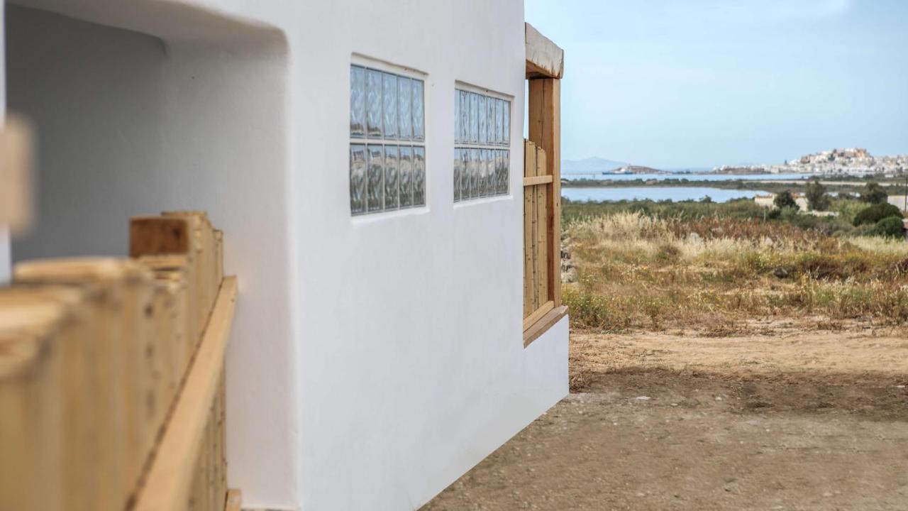Sunday Luxury Suites Agia Anna  外观 照片