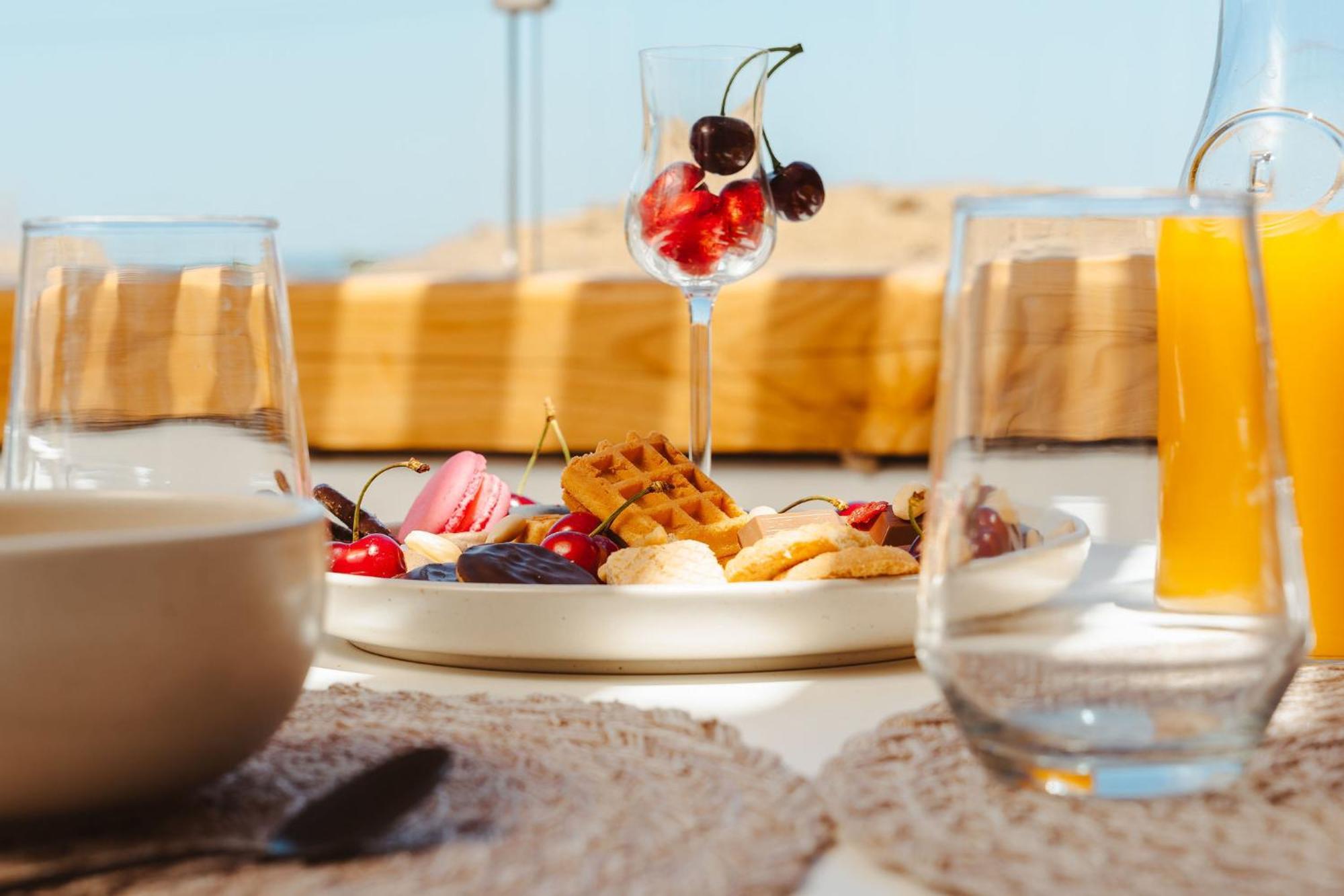 Sunday Luxury Suites Agia Anna  外观 照片